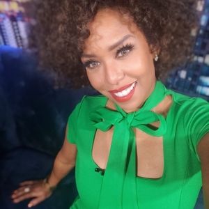 Meet your Posher, Candice